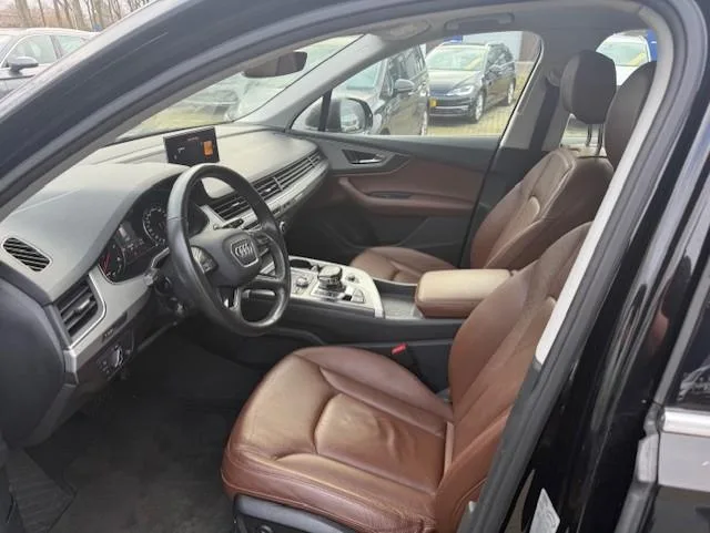 Audi Q7 3.0 TFSI Pro line S, foto 4