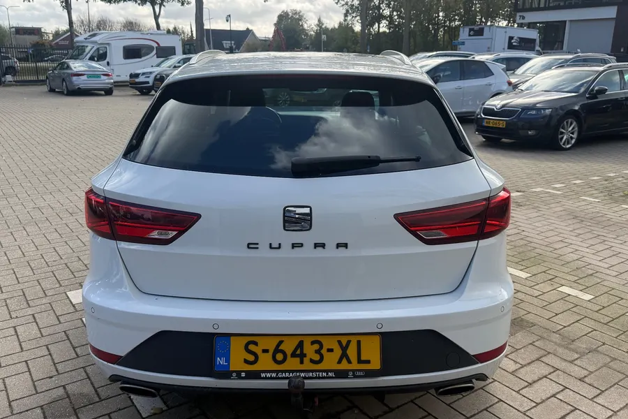 SEAT LEON ST 2.0 TSI CUPRA 300 DSG, foto 3