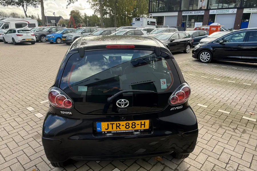 TOYOTA AYGO 1.0 VVT-I Express, foto 4