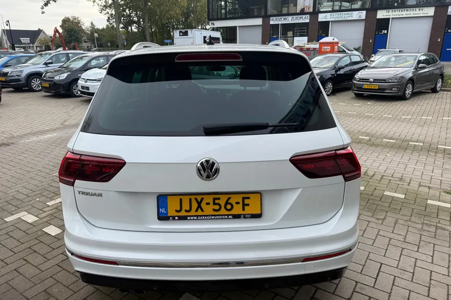 VOLKSWAGEN TIGUAN 2.0 TSI R - Line, foto 5