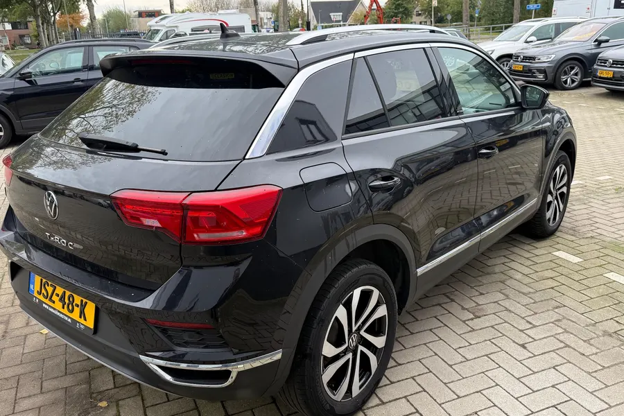 VOLKSWAGEN T-ROC 1.5 TSI Active DSG, foto 4