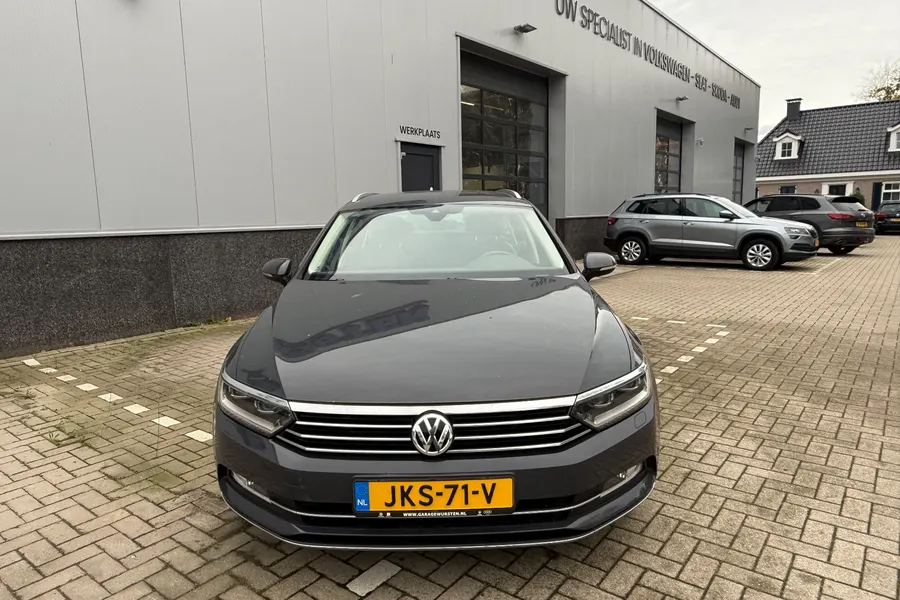VOLKSWAGEN PASSAT 1.5 TSI Highline DSG, foto 2