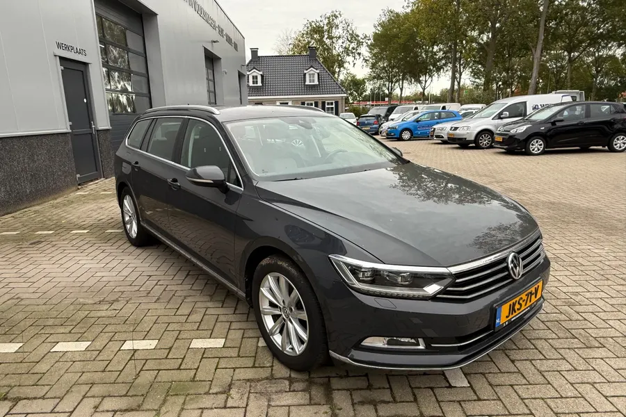 VOLKSWAGEN PASSAT 1.5 TSI Highline DSG, foto 3